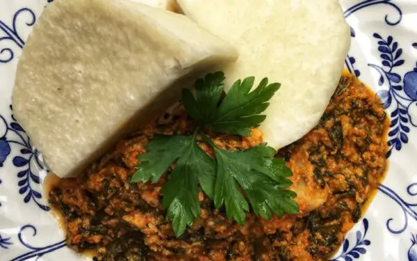 Pounded Yam e Egusi Soup