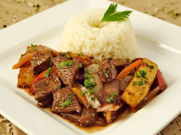 Lomo Saltado